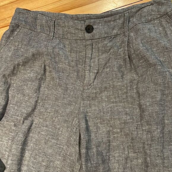 A New Day gray linen blend pleated ankle pants. Size 12. - Picture 2 of 5